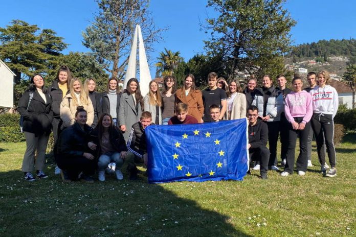 ambasadori srednja skola gimnazija metkovic_