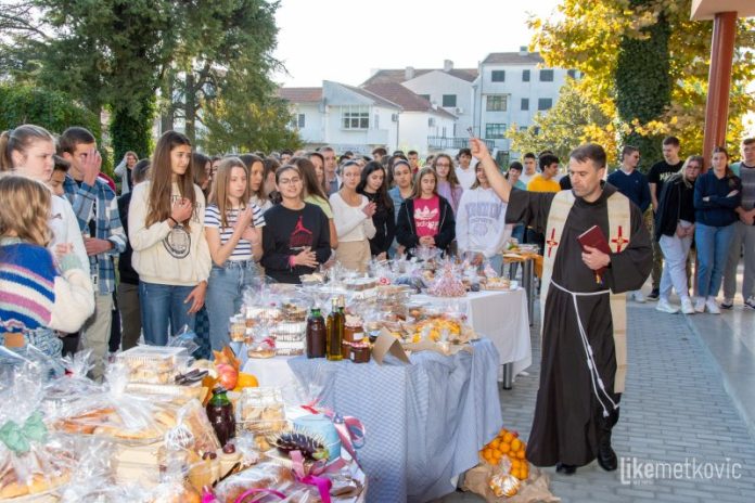 dan kruha gimnazija281022_15