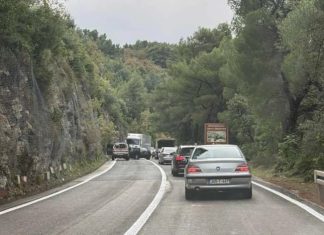 Prometna nesreća na magistrali u Banićima, ozlijeđena osoba prebačena u bolnicu