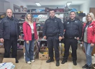 Policijski službenici PP Ploče donirali hranu korisnicima Crvenog križa