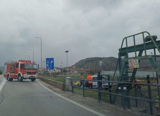 Teška prometna nesreća na Kvavacu 2, smrtno stradala jedna osoba