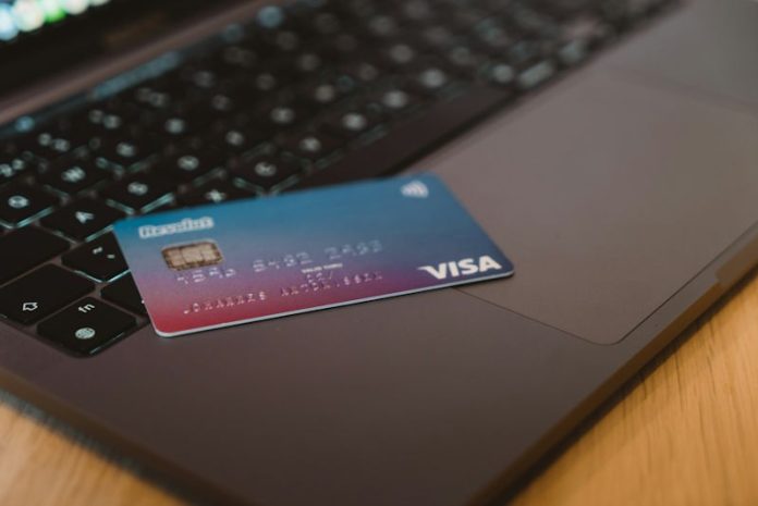 visa-kartica-unsplash-free