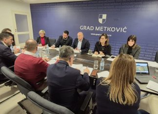 Župan Blaž Pezo se sastao s gradonačelnicima Ploča, Opuzena i Metkovića