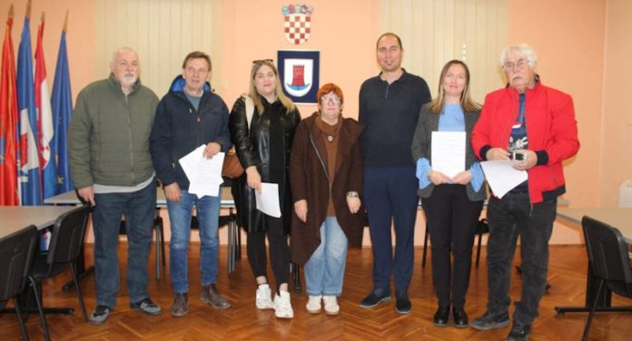 grad-opuzen-kultura-