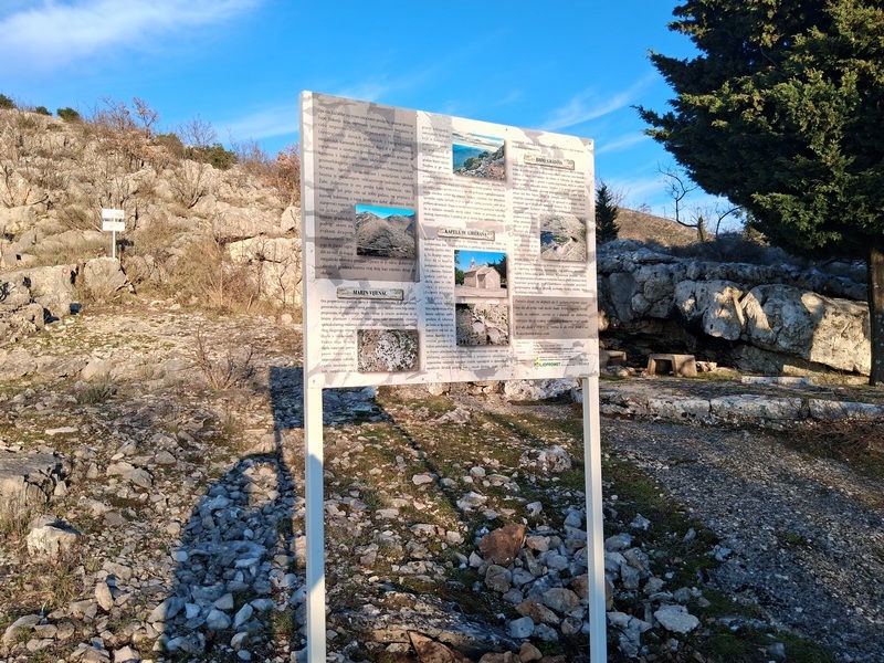 informativna-tabla-vidonje-liberan