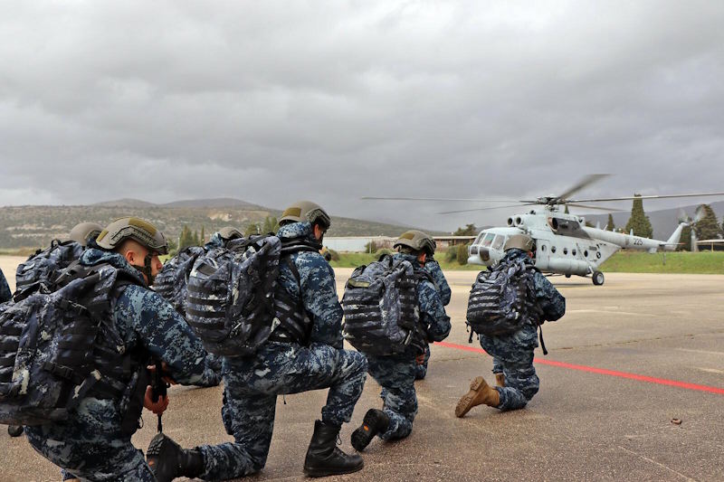 Budući hrvatski marinci na obuci od Knina do Ploča: MORH objavio snimke uoči završne vježbe