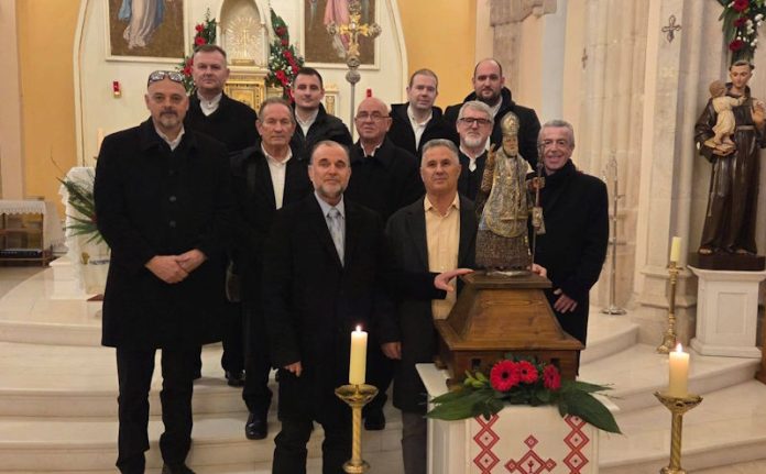 pucki-pivaci-sv-nikola-metkovic-u-stonu