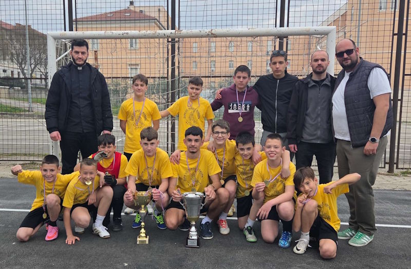 zupa-sv-nikola-ministranti-nogomet2