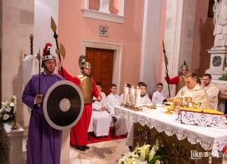 FOTO | Veliki četvrtak u župnoj crkvi sv. Ilije proroka