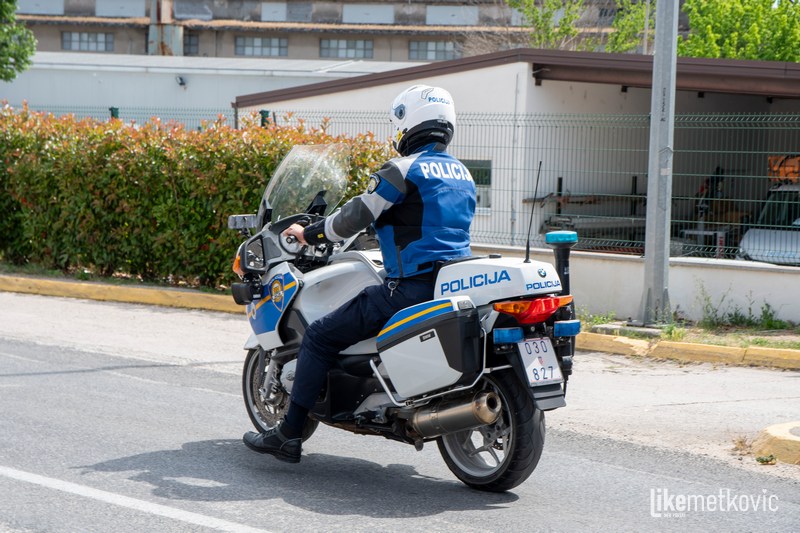 policija-motor