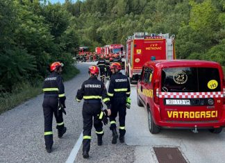 Metkovski vatrogasci održali vježbu gašenja šumskog požara
