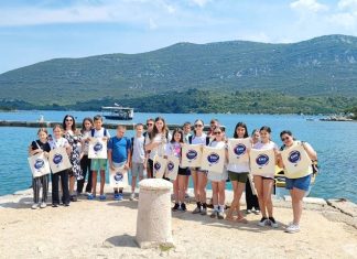 Opuzenski osnovnoškolci obilježili Europski dan pomorstva u Malostonskom zaljevu