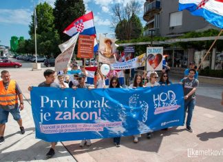 Metković: Održan Hod za život, obitelj i Hrvatsku pod geslom „Prvi korak je zakon!”