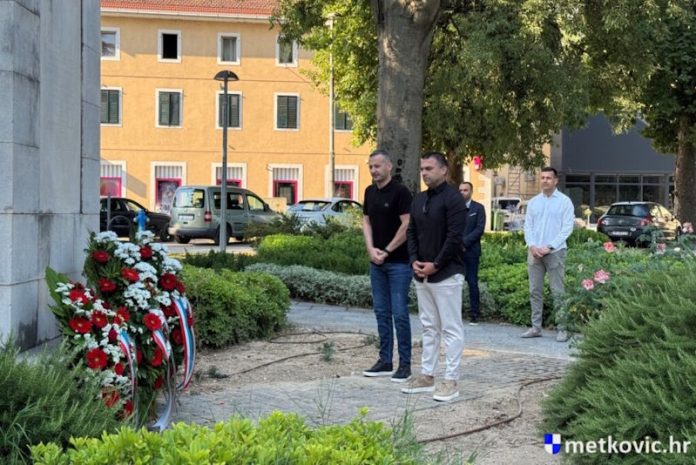 polaganje-viejnaca-spomenik-antifašizam