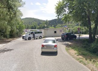 Službeni kombi Granične policije BiH zaustavljen u Metkoviću, prevozio namještaj