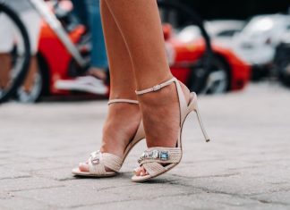 Elegancija u svakom koraku – Zašto su sandale na petu ključni komad ove sezone