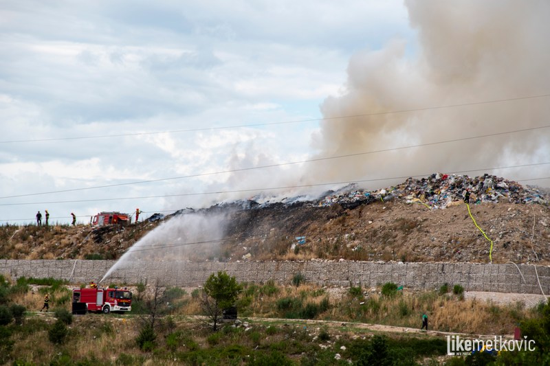 pozar-odlagaliste-otpada-dubravica020726