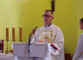 Novi župnik stigao u Vid: don Augustin Radović predvodio svoju prvu misu u crkvi Gospe Snježne