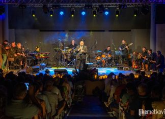 FOTO | Metković je večeras pjevao s Brankom Medakom: Veliki koncert i poznati gosti za 20 godina karijere