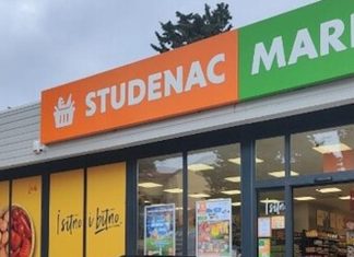 Studenac donirao više od pola tone hrane i gotovo pet tisuća litara vode na požarišta u Omišu, Potomju i Pučišćima