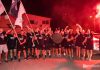 Bakljadom i pjesmom dočekani lađari Crnoga puta, slavlje se nastavilo na ONK-ovu igralištu