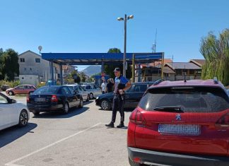Napetosti među vozačima na GP Metković-Gabela Polje, policija nadzire stanje u koloni