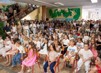 FOTO Prvašići upoznali svoje učiteljice: Održana prozivka u OŠ Stjepana Radića
